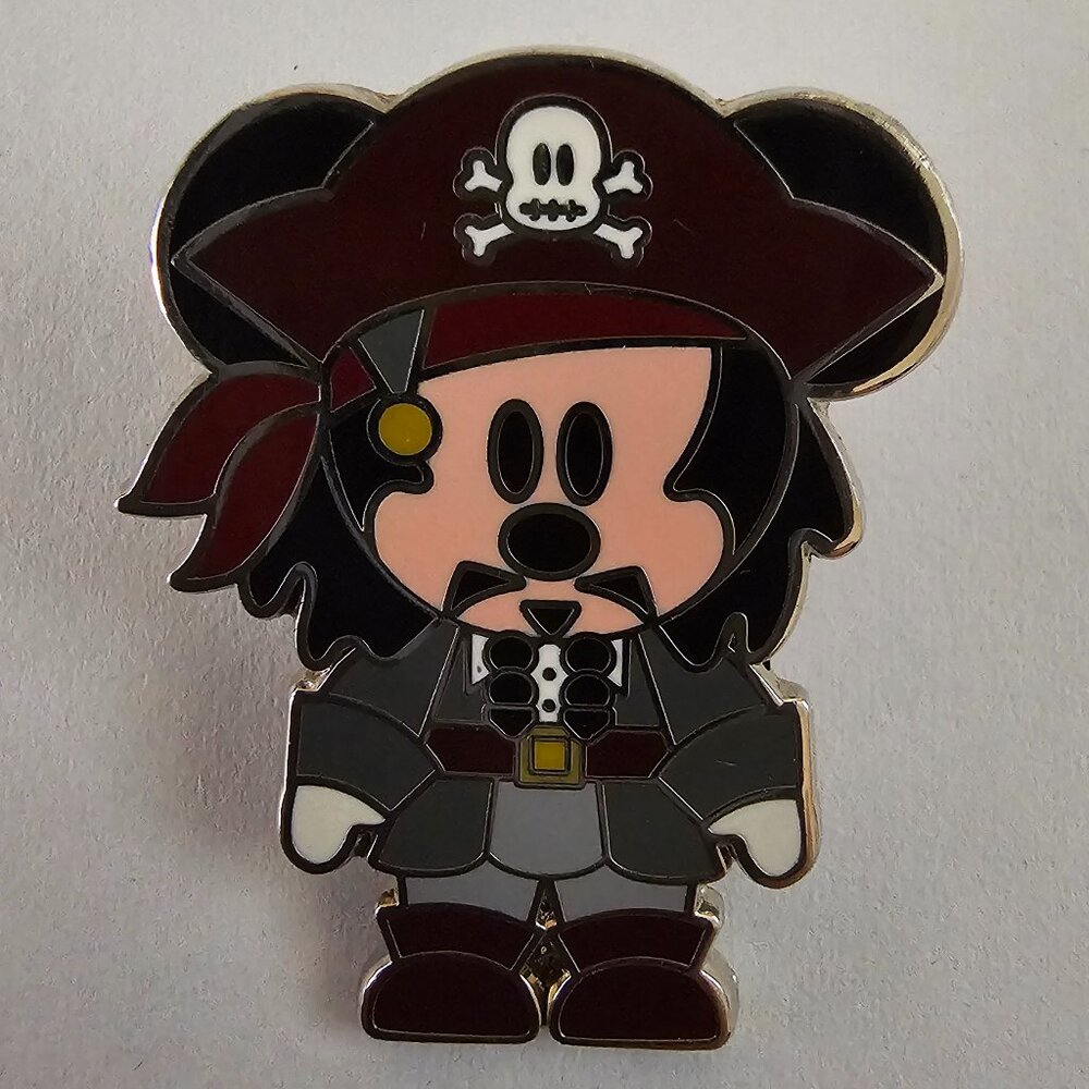 DISNEY Pin Trading ~ Cuties Character ~ Pirate Series ~ Mickey Mouse ~ 2007